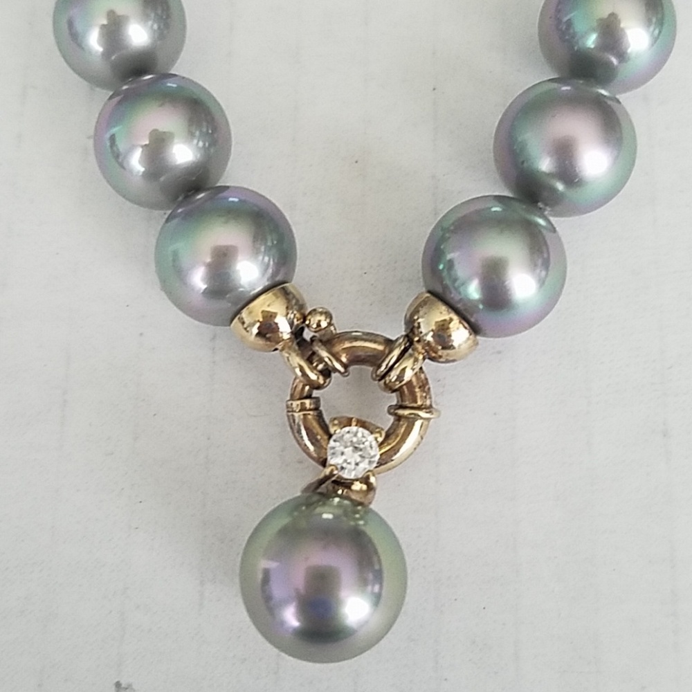 Majorica 12mm Grey Pearl Pendant Necklace - Picture 2 of 8